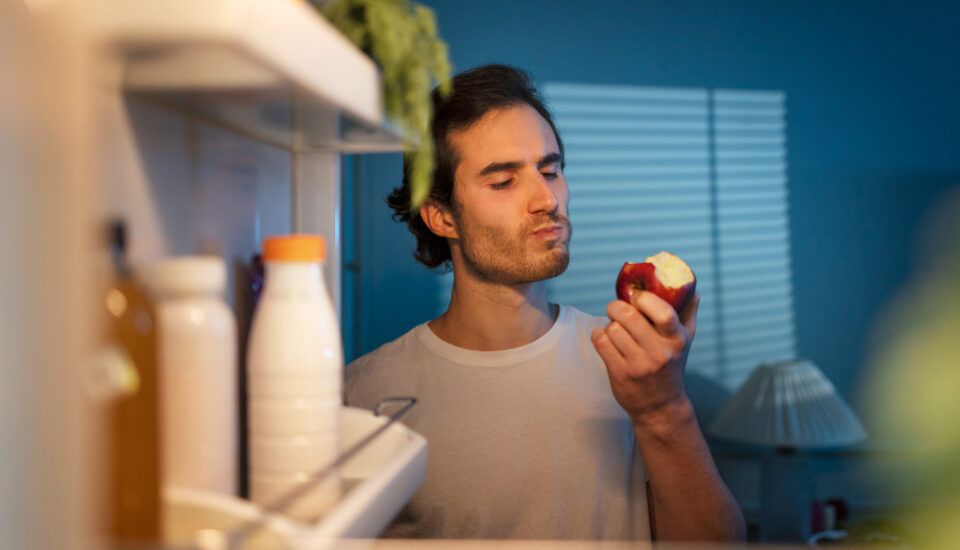 How to Eat for Sustained Energy Throughout the Day